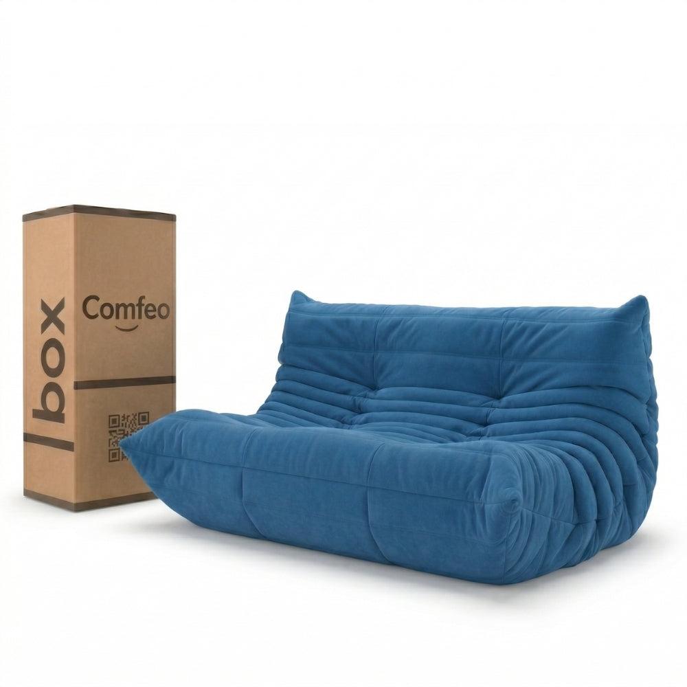 #Bleu Koto Classic canapé lounge compressé 2 places coloris bleu, vue de face : assise ferme, ligne années 70, velours matelassé, livré compressé dans un seul carton