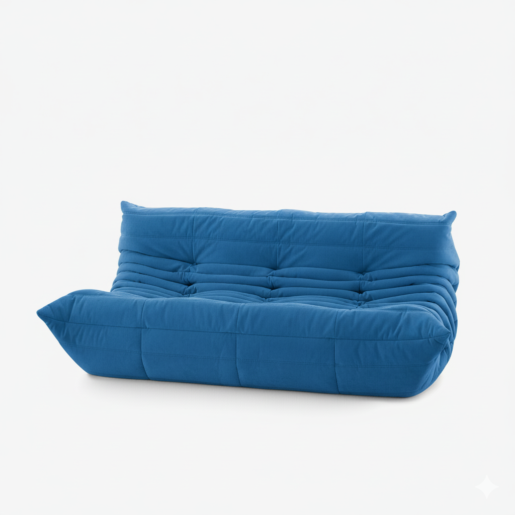 #Bleu Koto canapé lounge compressé 3 places coloris bleu, détail du matelassage et des coutures : assise ferme, silhouette années 70, velours matelassé, livré compressé dans un seul carton