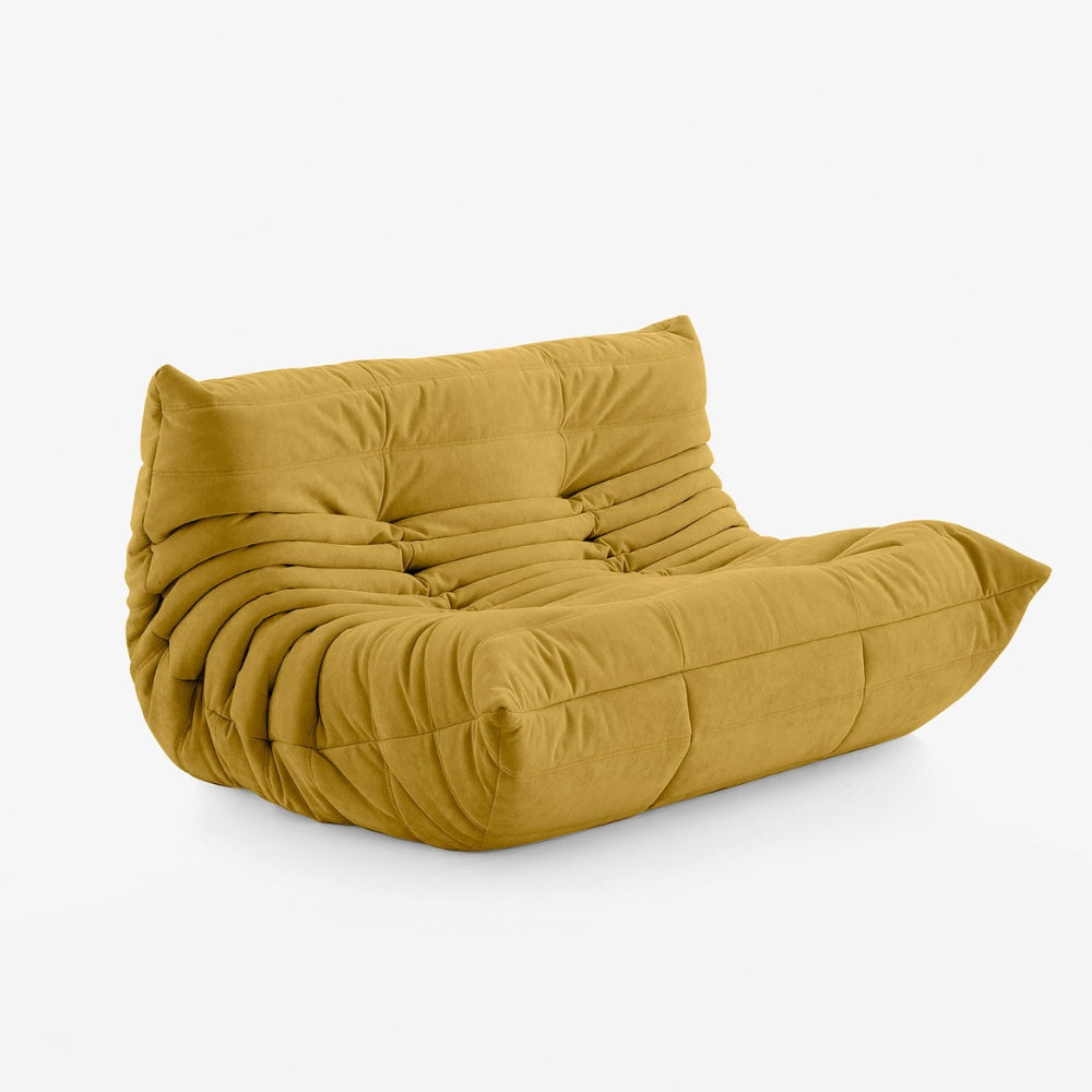 #Jaune Koto Classic canapé lounge compressé 2 places coloris jaune, vue de profil : assise ferme, ligne années 70, velours matelassé, livré compressé dans un seul carton