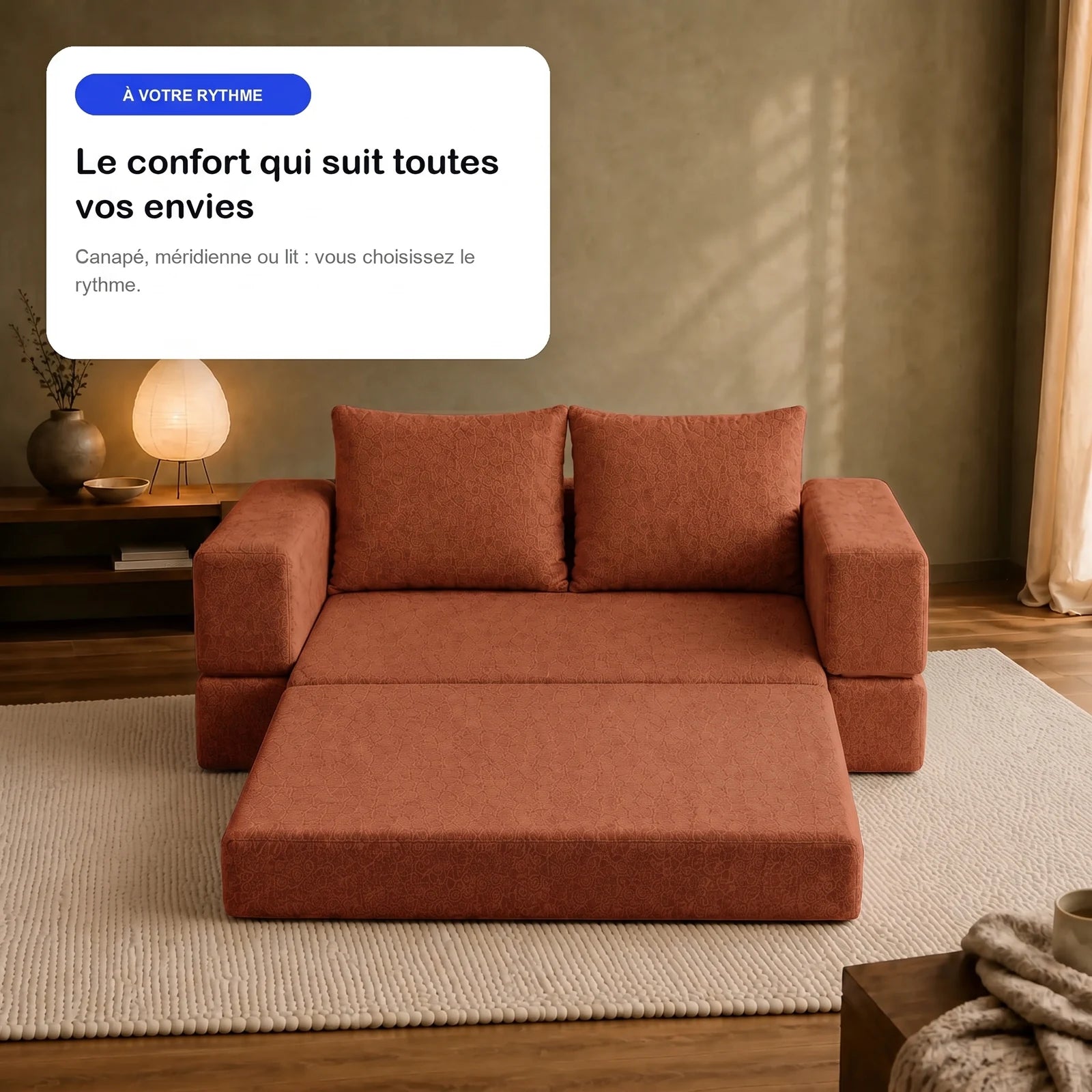 #OrangeTerracotta Canapé lit Nido orange terracotta en tissu chenille, en situation, ambiance salon