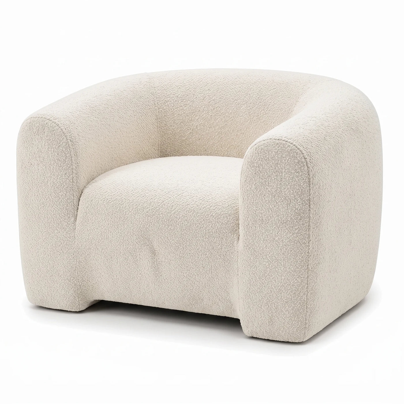 #BlancCrème Fauteuil Cocoun blanc crème, vue de trois quarts droite, silhouette enveloppante