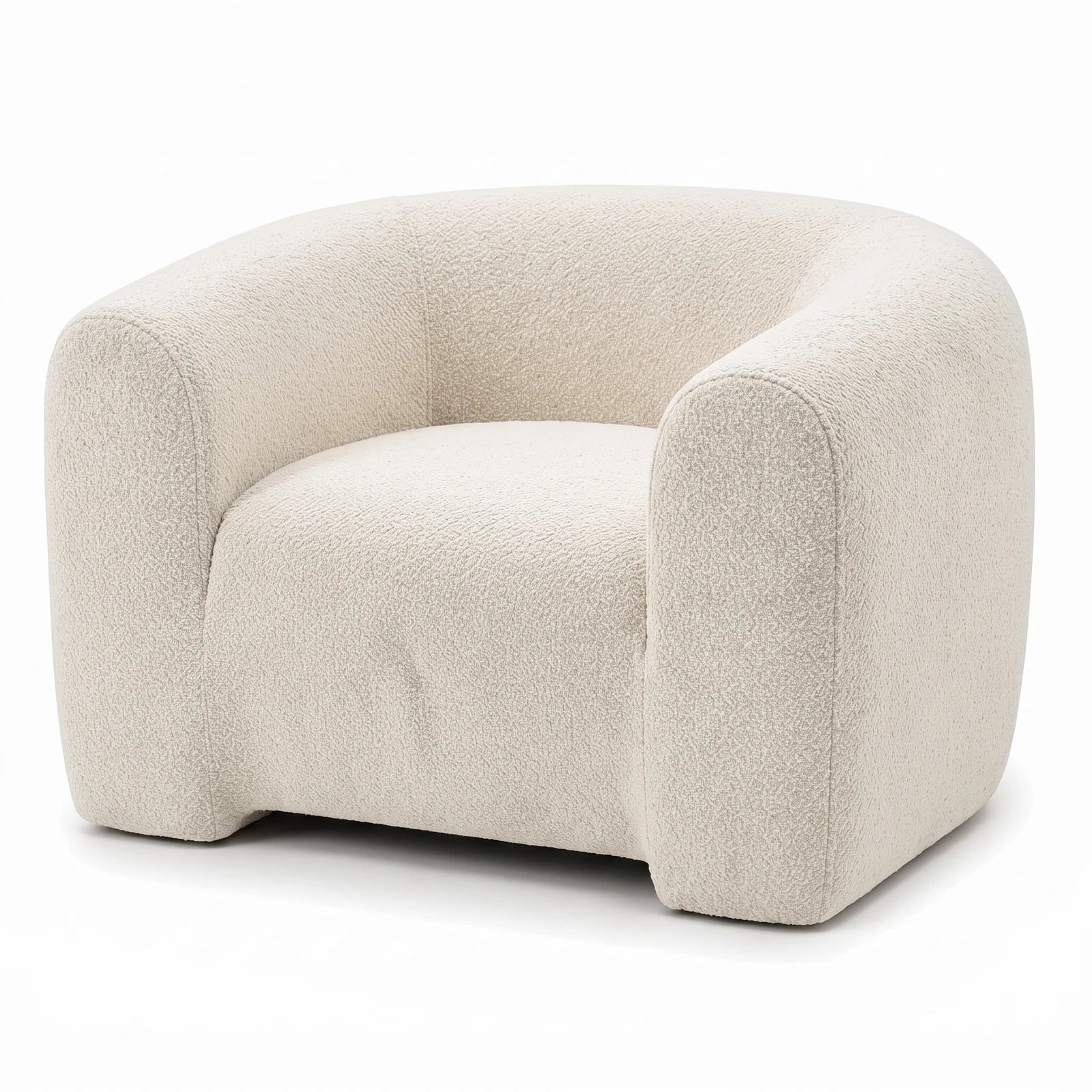 #BlancCrème Fauteuil Cocoun blanc crème, vue de trois quarts droite, silhouette enveloppante
